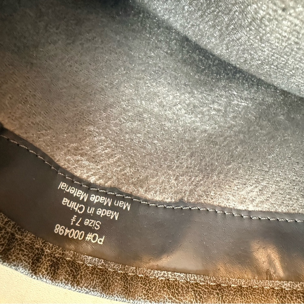 Chic Gray Boots - image 5